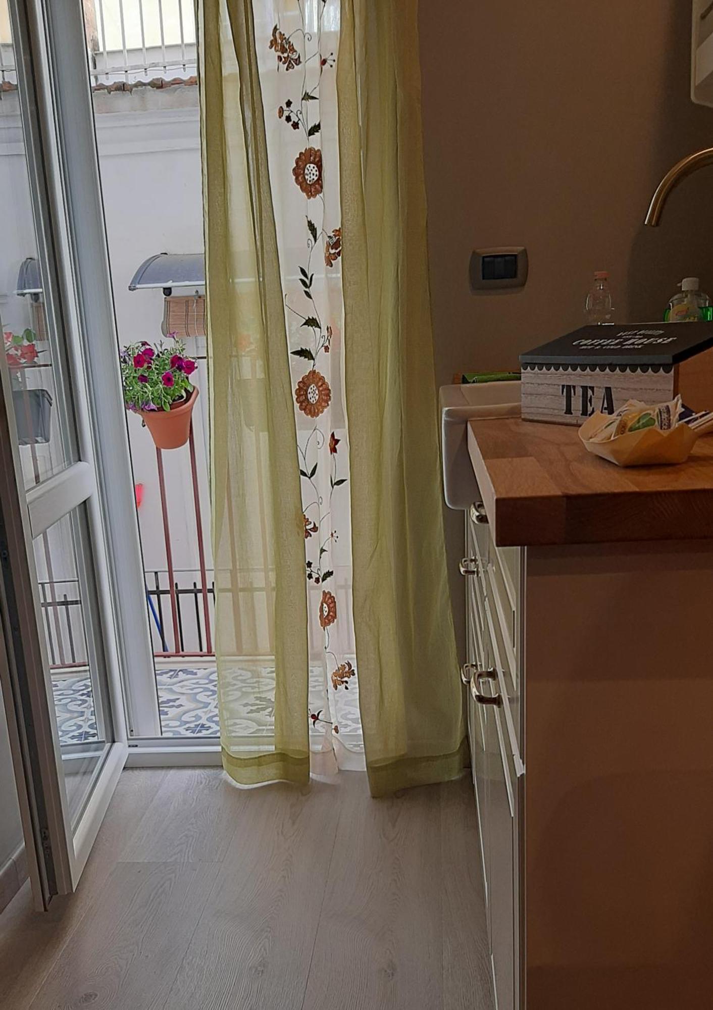 Il Poggiolo Fiorito Hotel Tarente Buitenkant foto