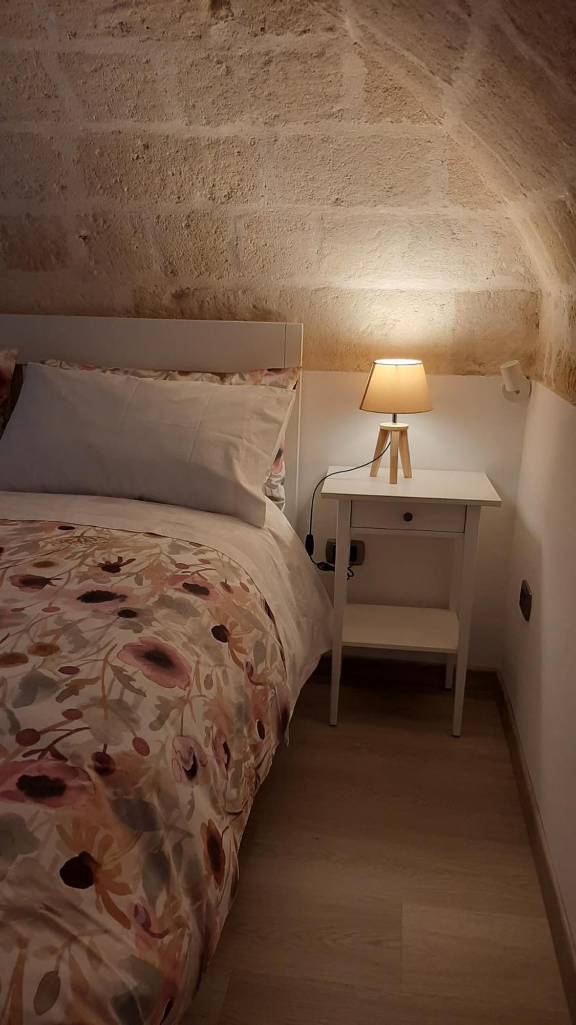 Il Poggiolo Fiorito Hotel Tarente Buitenkant foto