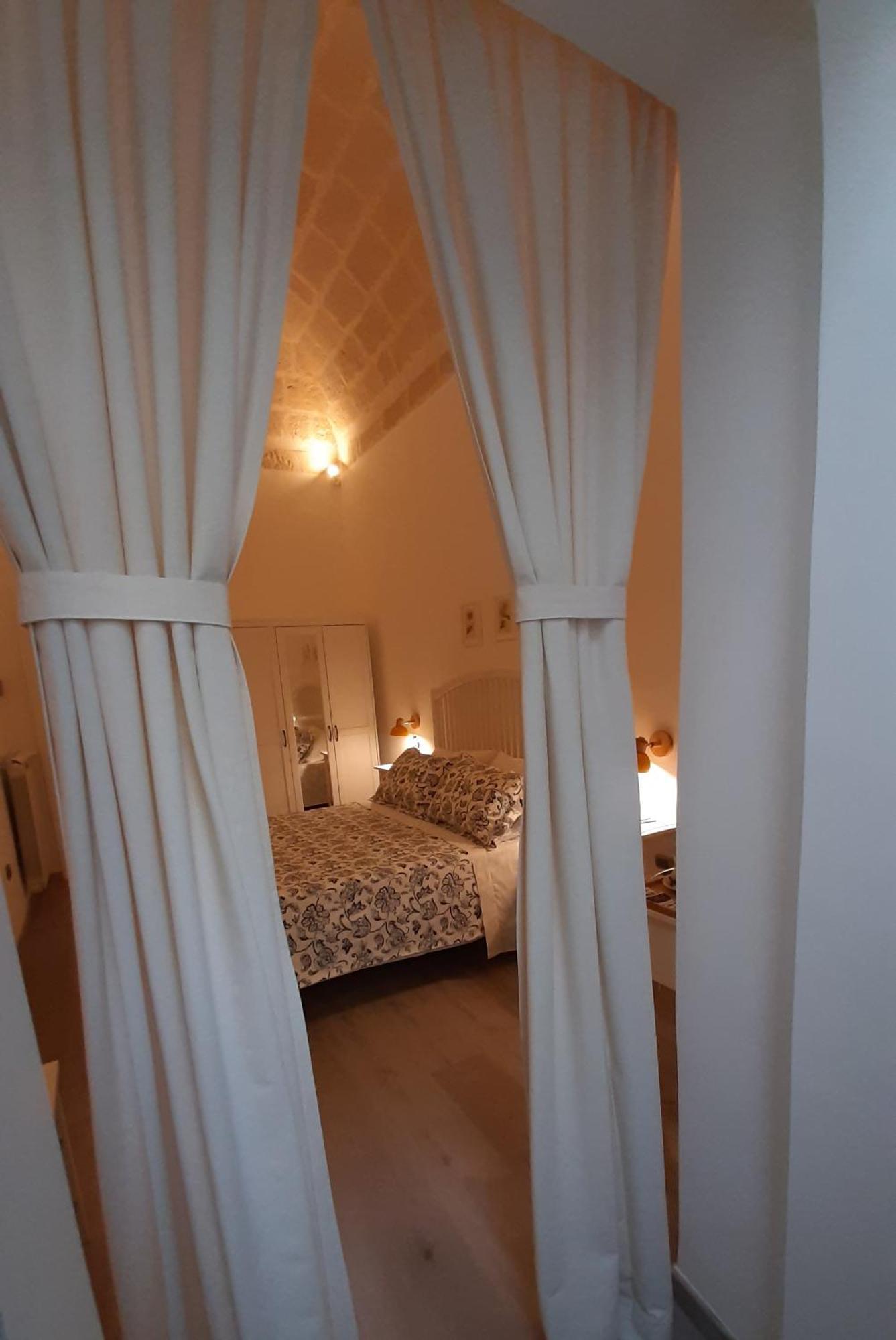 Il Poggiolo Fiorito Hotel Tarente Buitenkant foto