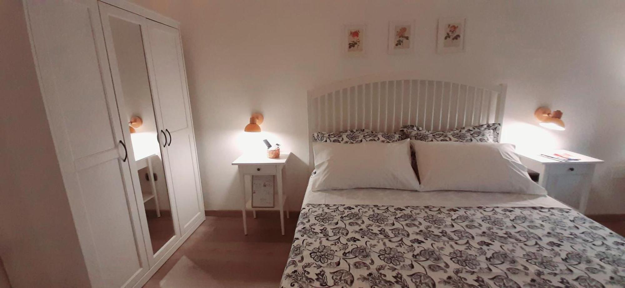Il Poggiolo Fiorito Hotel Tarente Buitenkant foto